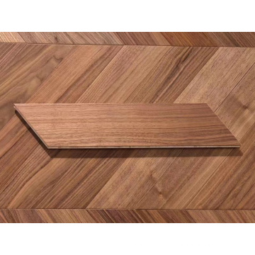 Piso de madera multicapa de nogal americano